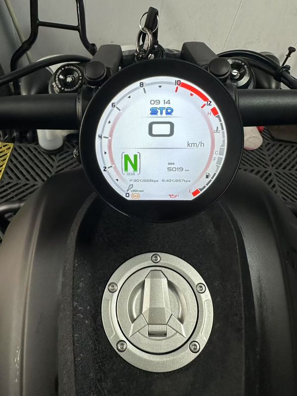 二手QJMOTOR闪600