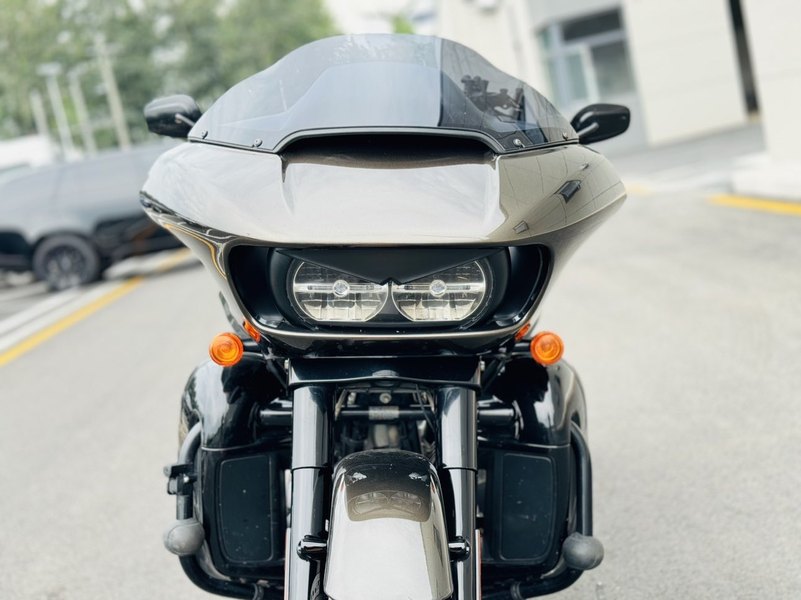 二手哈雷戴维森公路滑翔 Road Glide