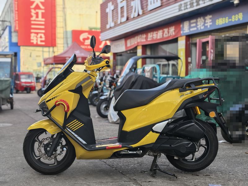 二手猎变闪电狗150