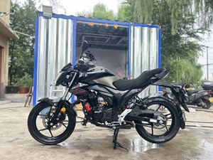 二手济南铃木极客飒 Gixxer 155 NK