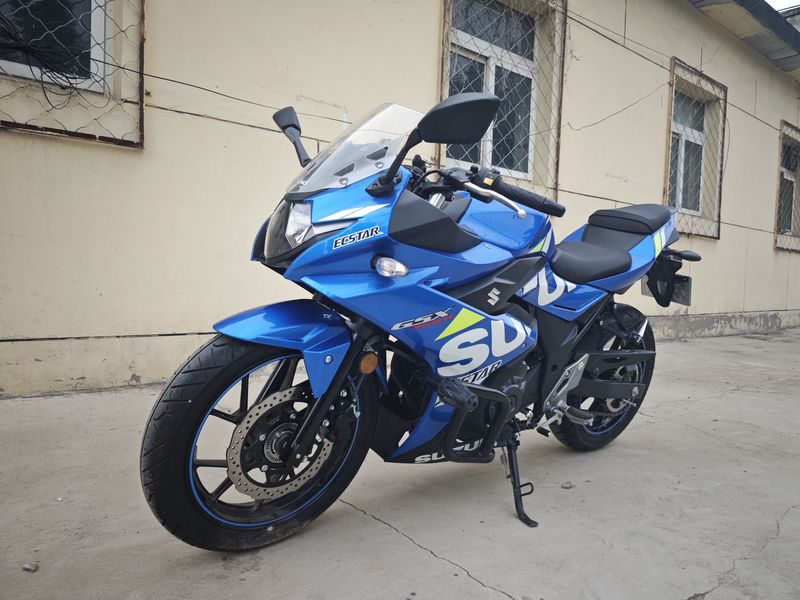 二手豪爵铃木GSX250R