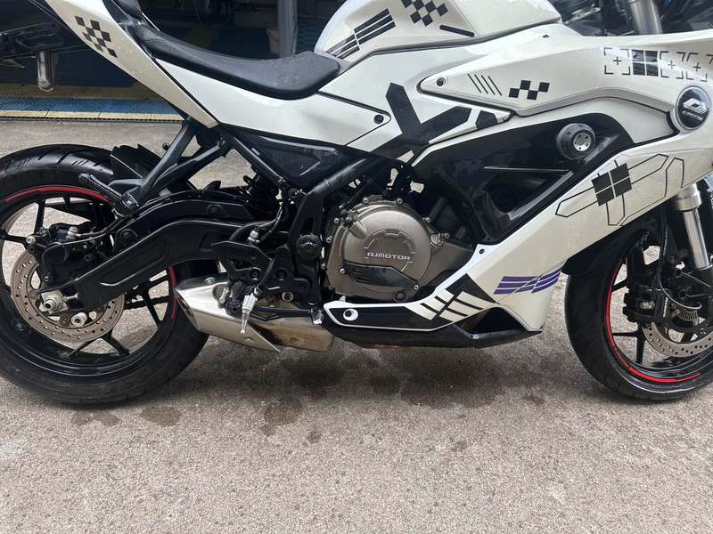 二手QJMOTOR赛250