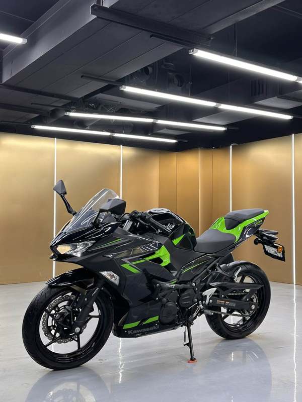二手川崎Ninja 400