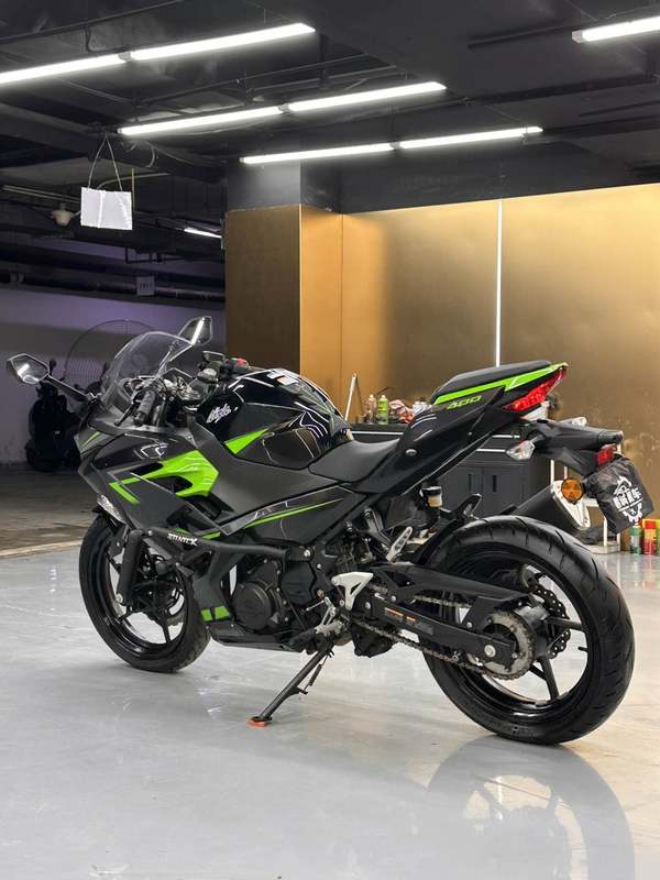 二手川崎Ninja 400