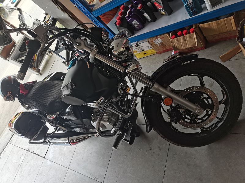 二手豪爵GZS150