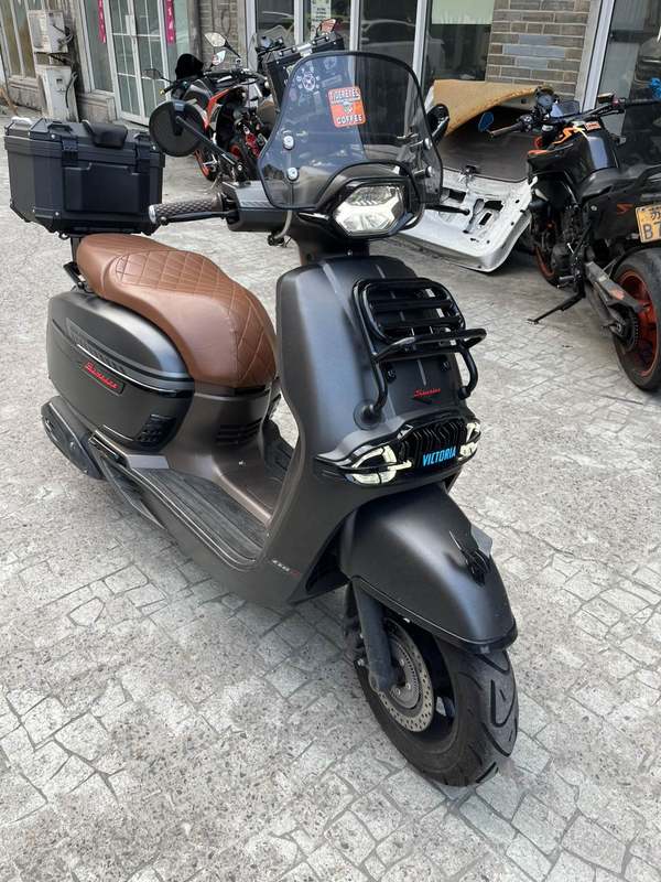二手维多利亚Sixties 250Si