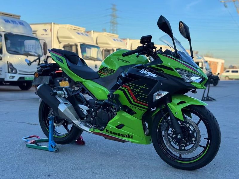 二手川崎Ninja 400