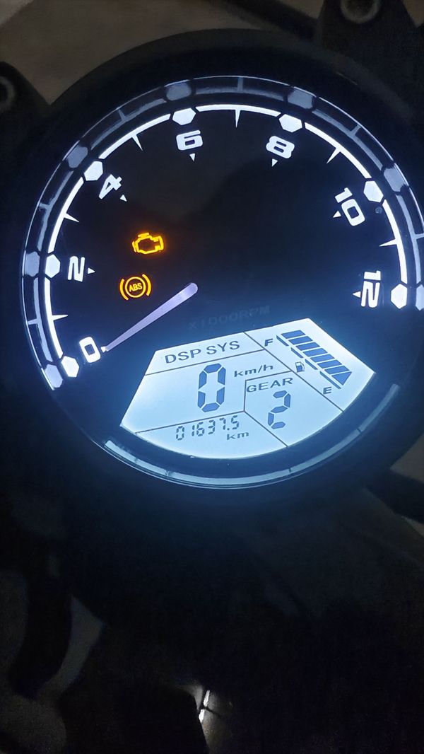 二手庄威V400
