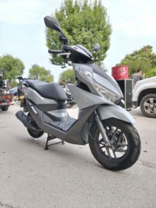 二手五羊本田NX125
