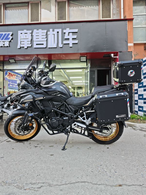 二手贝纳利TRK552