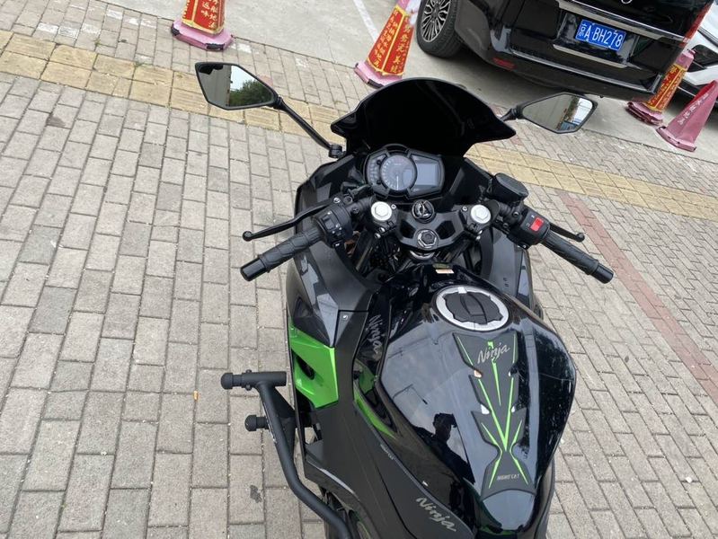 二手川崎Ninja 400