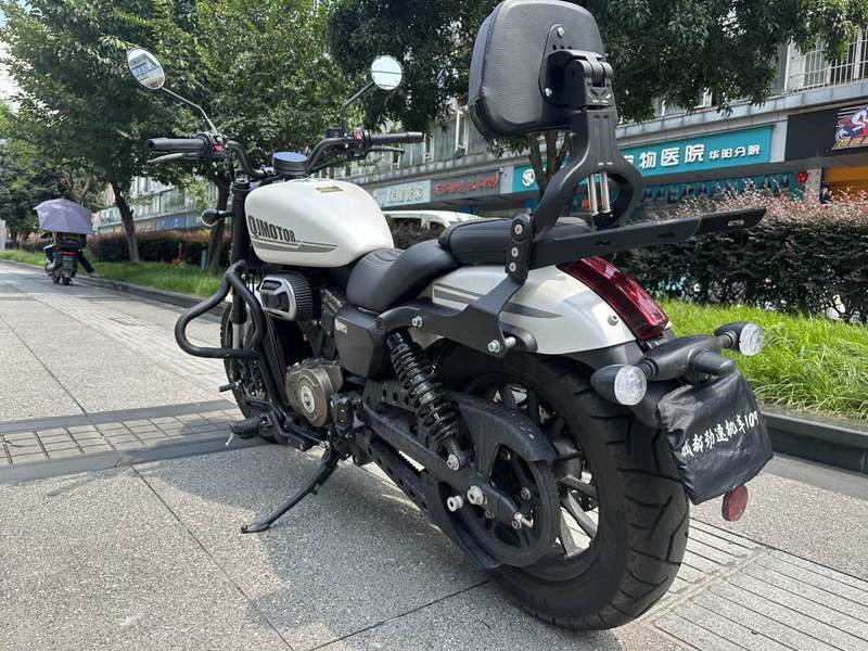二手QJMOTOR闪250
