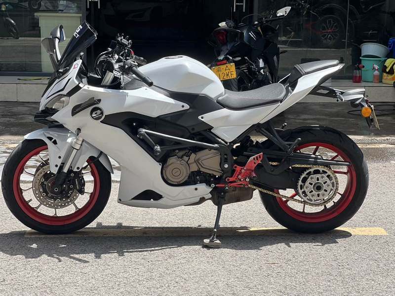 二手QJMOTOR赛400