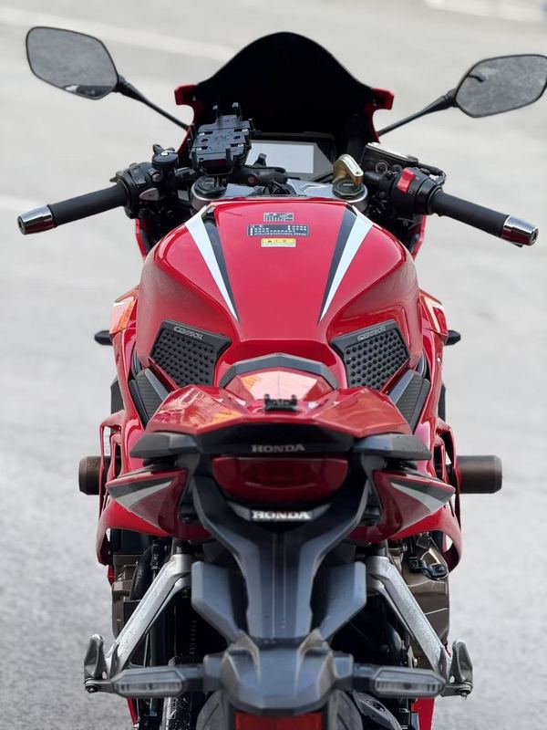 二手本田CBR650R