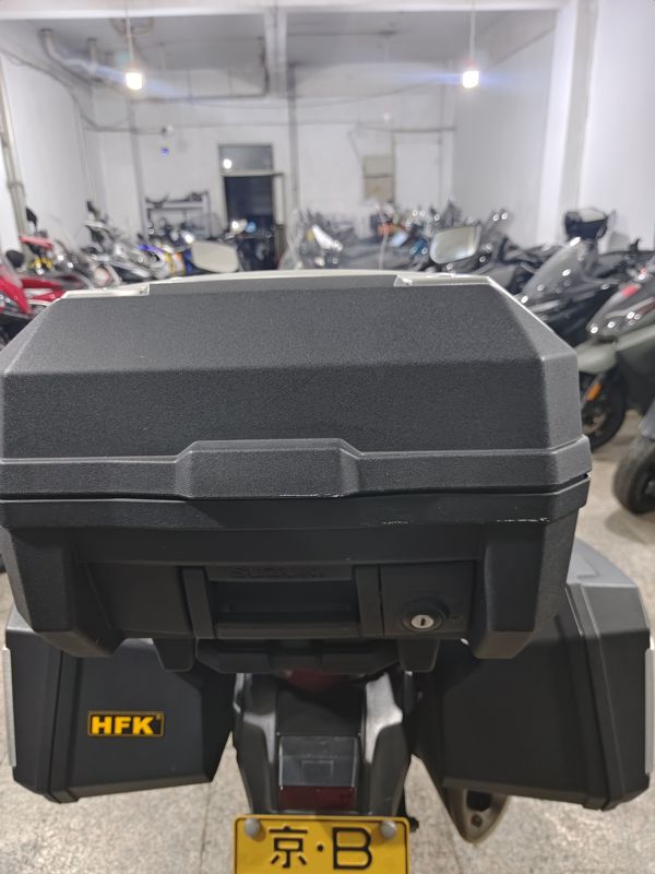 二手豪爵铃木DL250