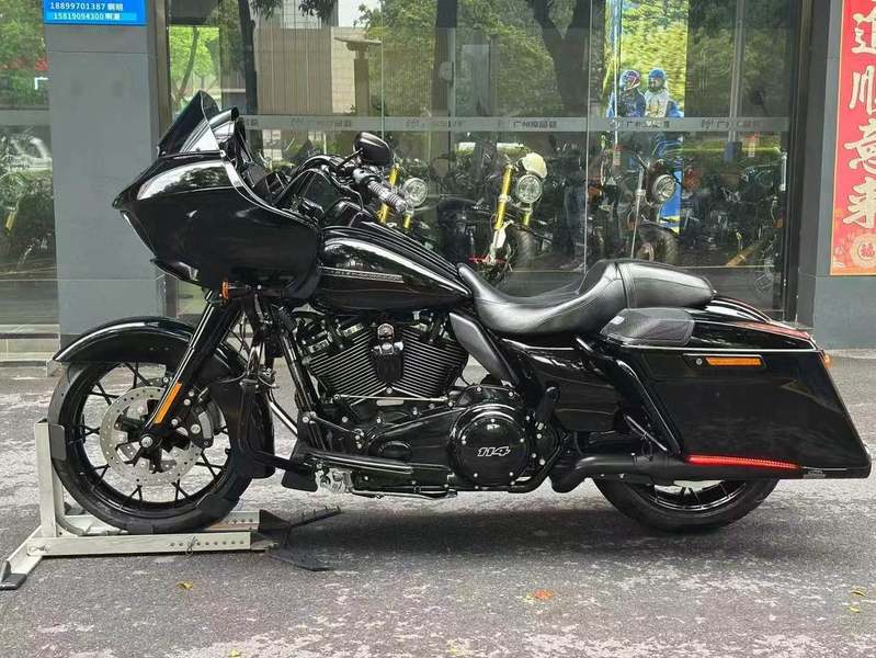 二手哈雷戴维森公路滑翔 Road Glide