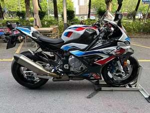 二手宝马M 1000 RR