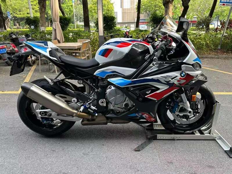 二手宝马M 1000 RR