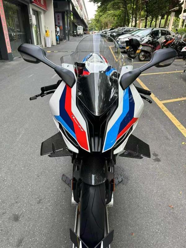 二手宝马M 1000 RR