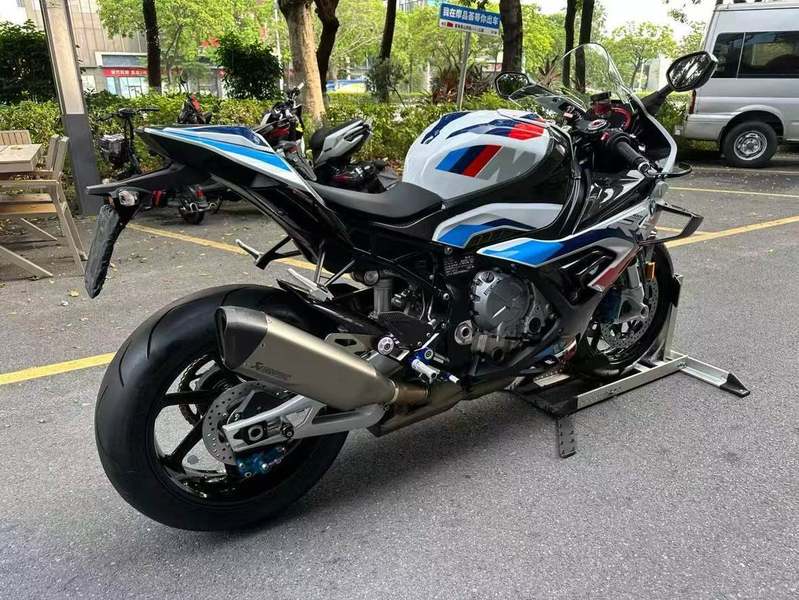 二手宝马M 1000 RR