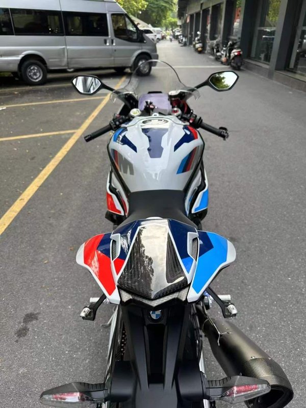 二手宝马M 1000 RR
