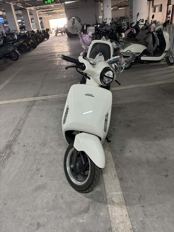 二手新大洲本田NS125LA