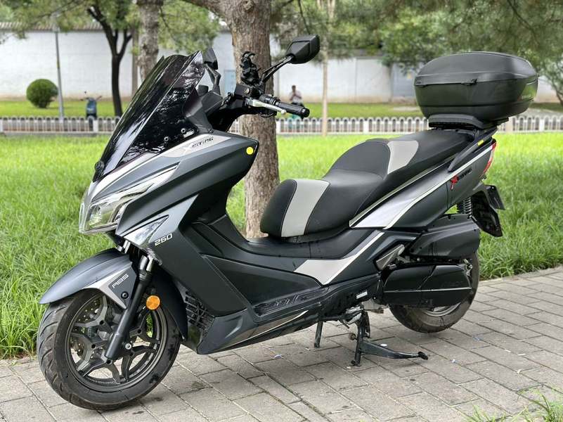 二手光阳赛艇 250