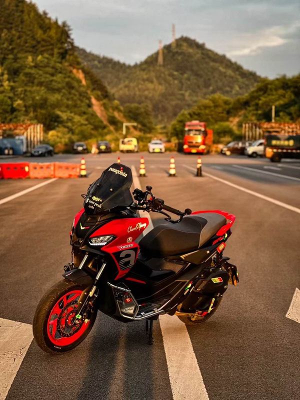 二手阿普利亚SR GT 200