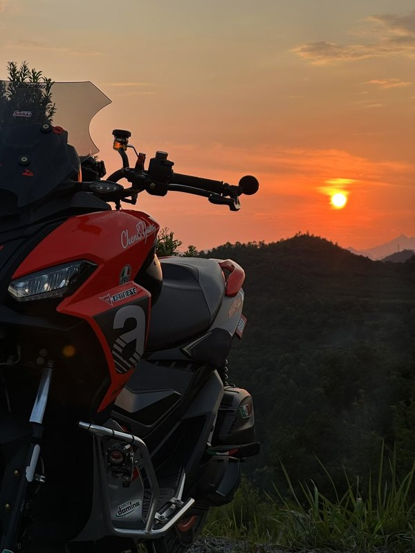 二手阿普利亚SR GT 200