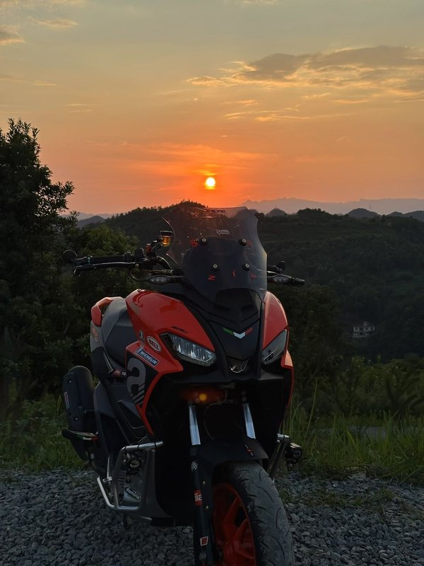 二手阿普利亚SR GT 200