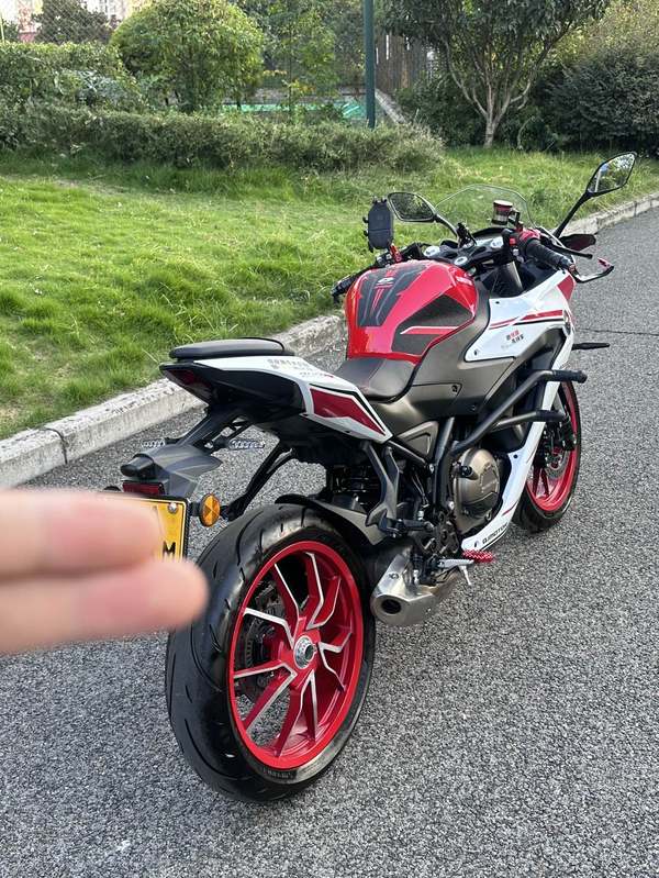 二手QJMOTOR赛400