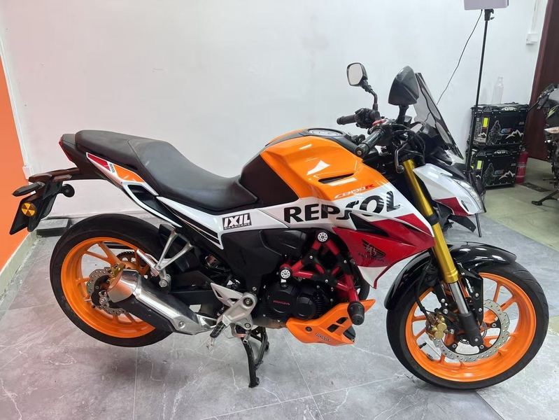 二手五羊本田CB190R 暴锋眼