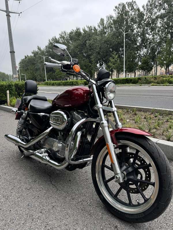 二手哈雷戴维森883L SuperLow