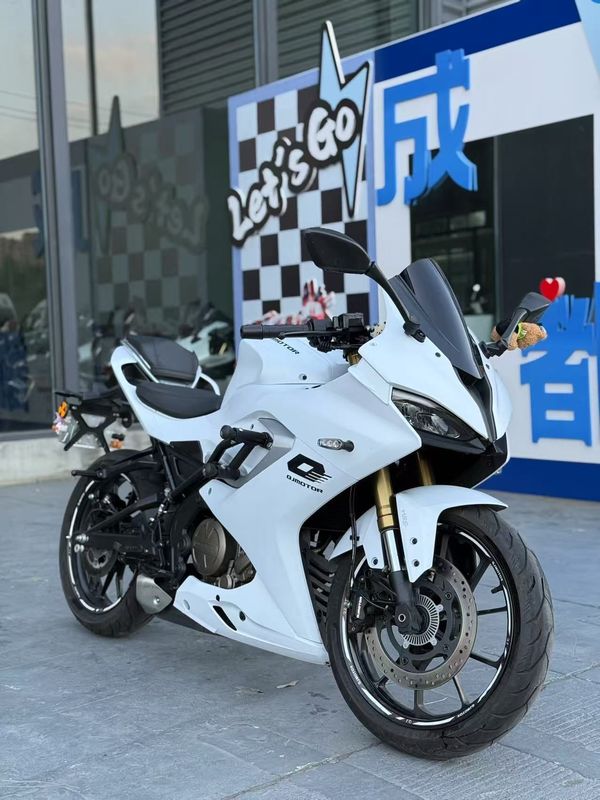 二手QJMOTOR赛250