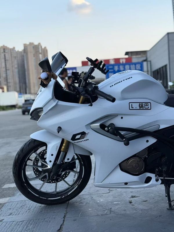 二手QJMOTOR赛250