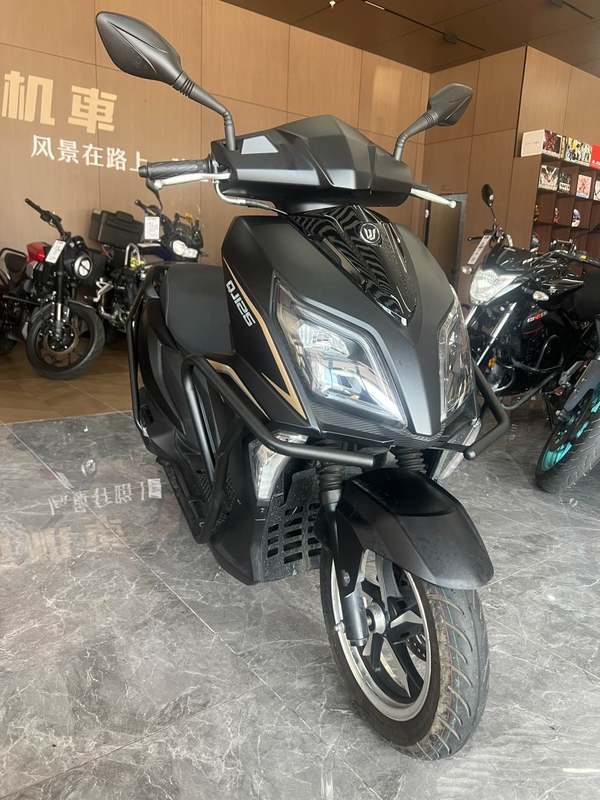 二手钱江TAN125