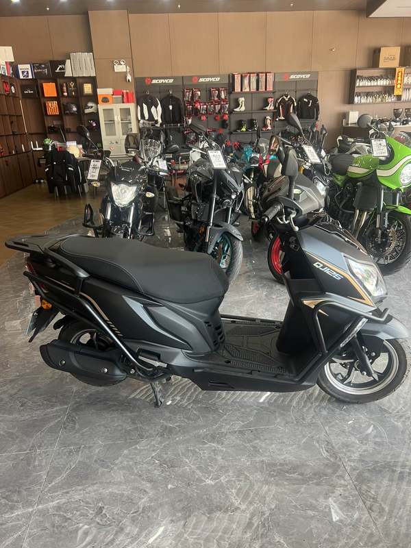 二手钱江TAN125