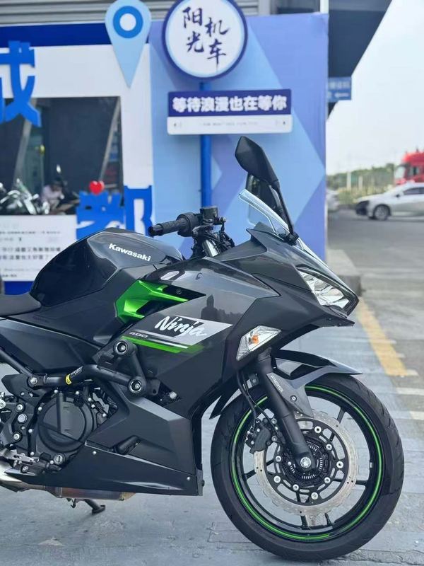 二手川崎Ninja 400