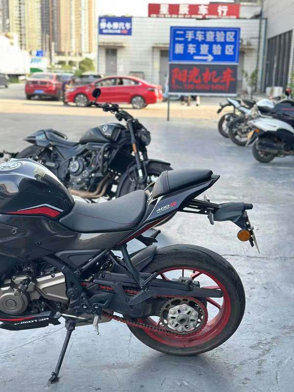 二手QJMOTOR赛400