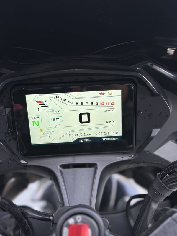 二手QJMOTOR赛400