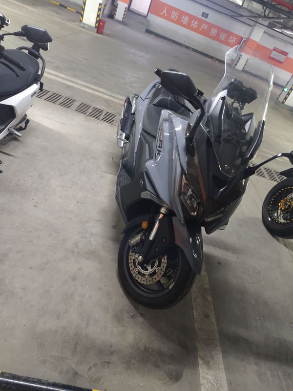 二手光阳AK550