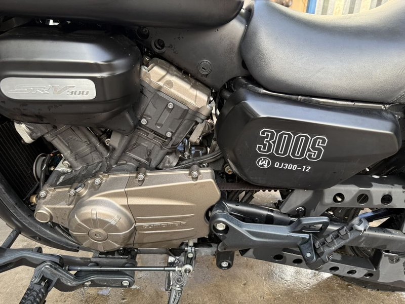 二手QJMOTOR闪300