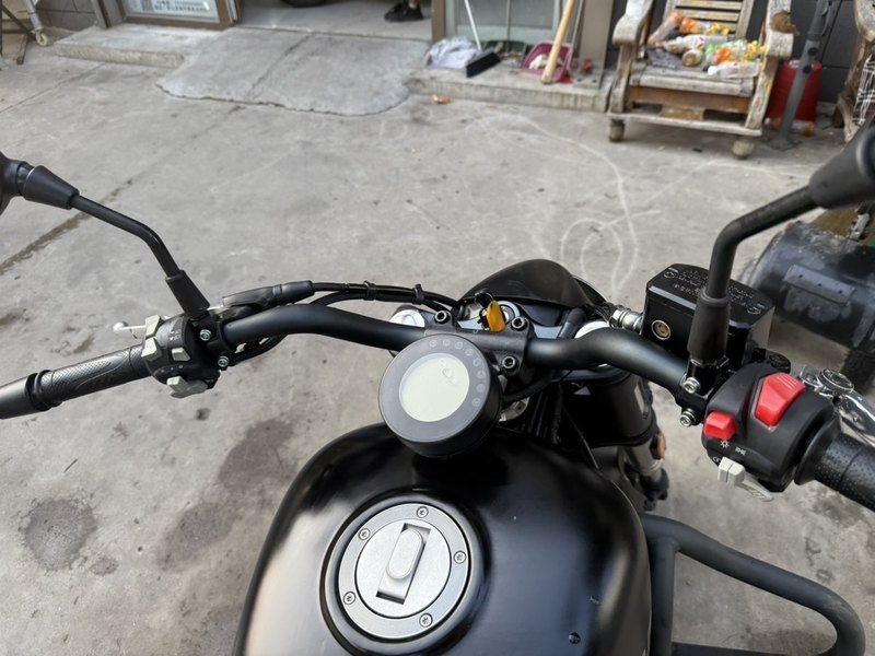 二手QJMOTOR闪300