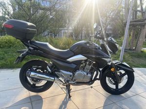 二手豪爵铃木骊驰 GW250