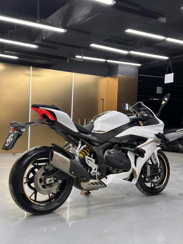 二手QJMOTOR赛800