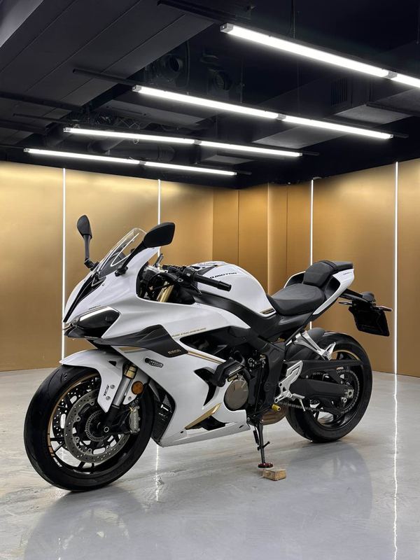 二手QJMOTOR赛800