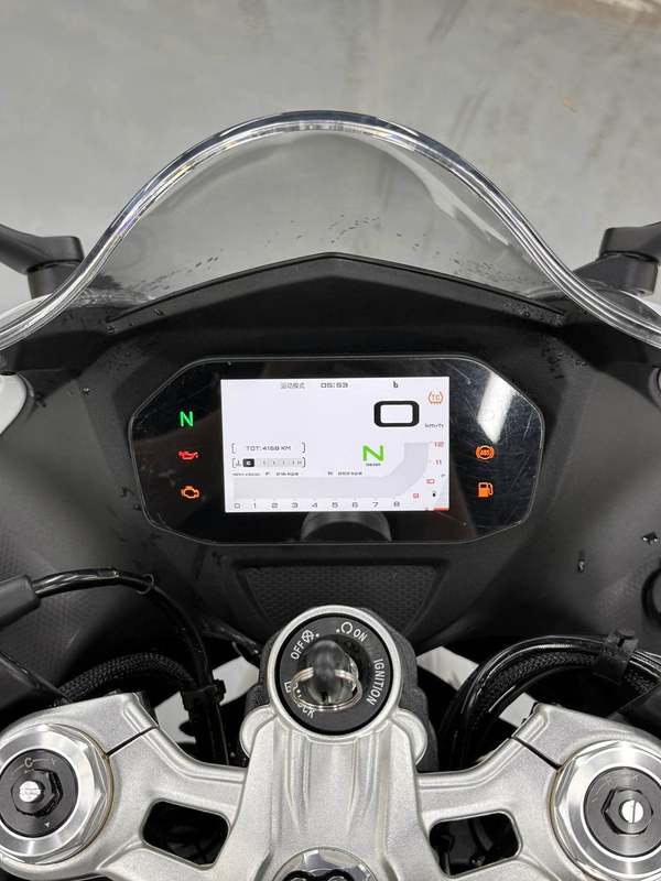 二手QJMOTOR赛800