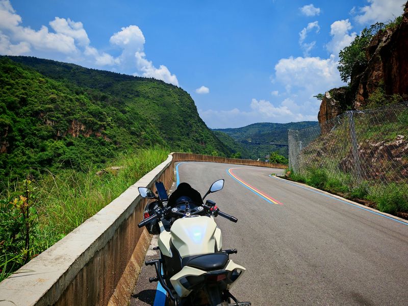 二手QJMOTOR赛250