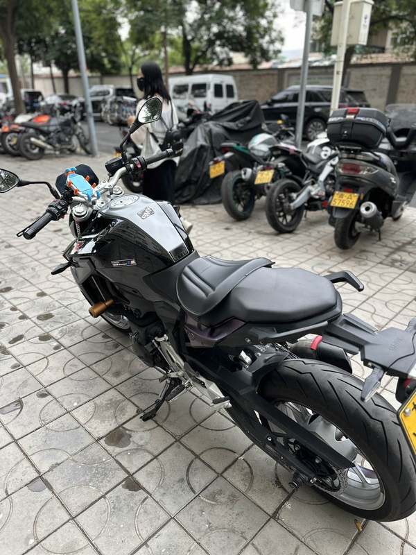 二手宝马F 900 R