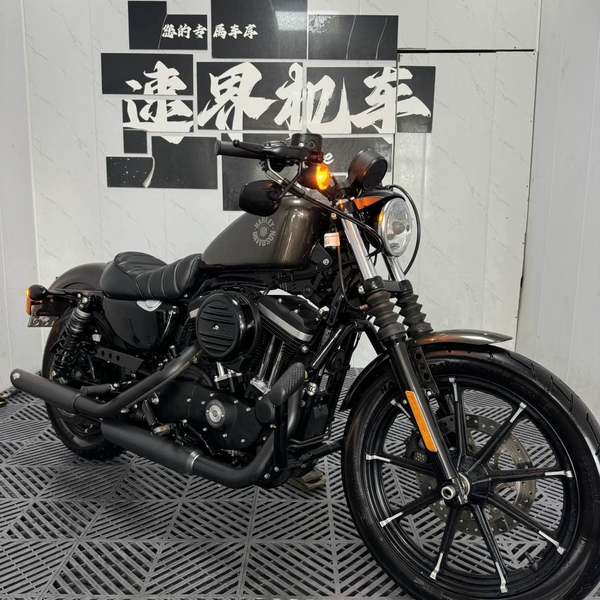 二手哈雷戴维森Iron883 硬汉